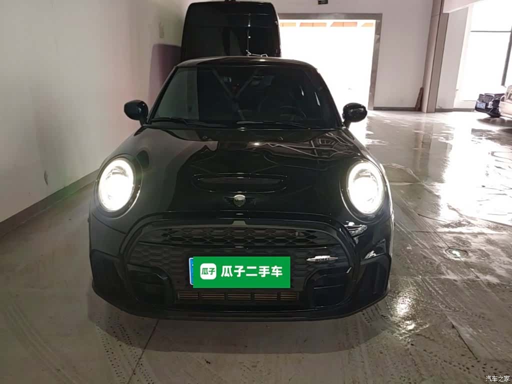 Mini Cooper, 2022 3