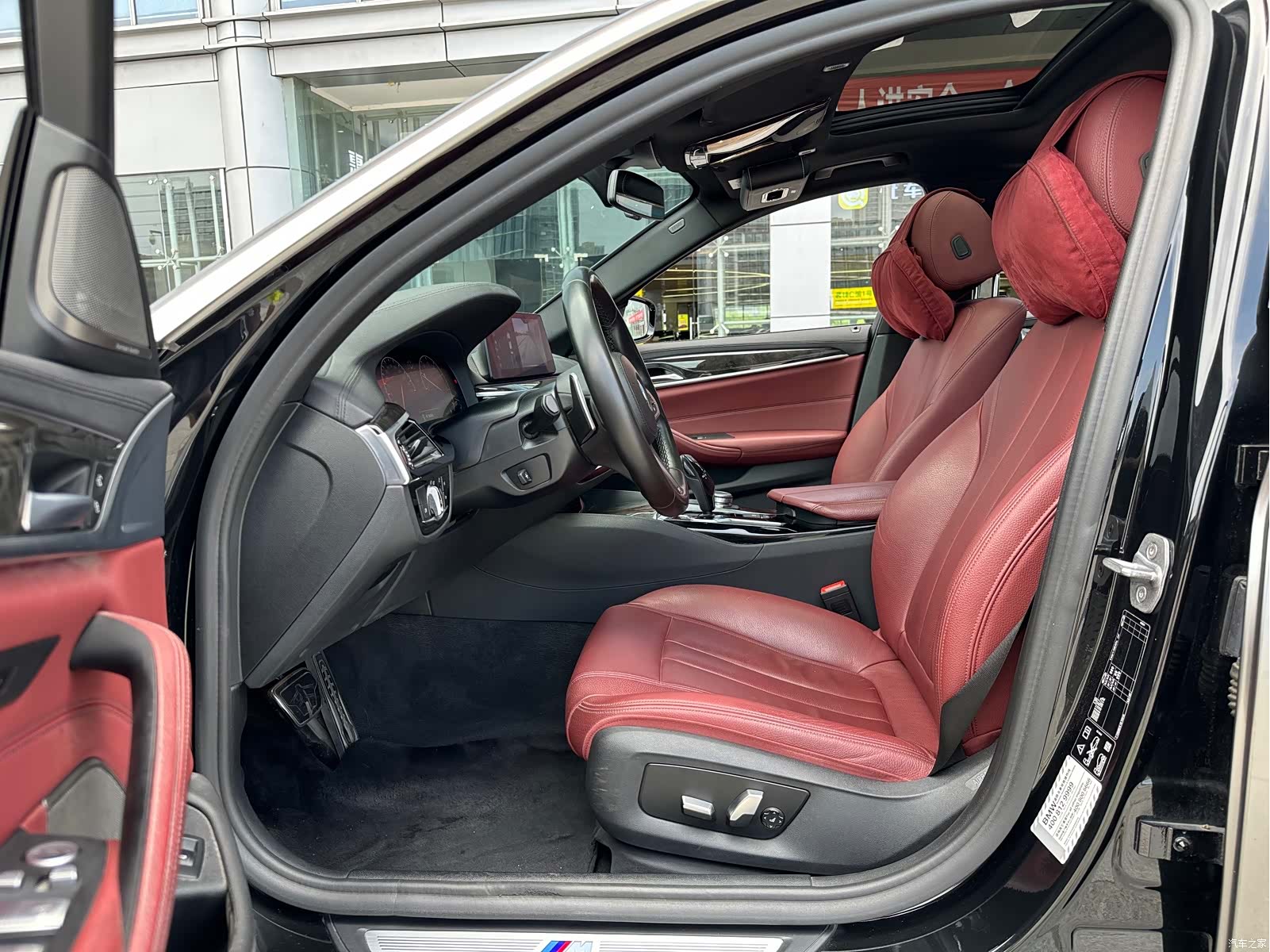 BMW 5 Series, 2019 16