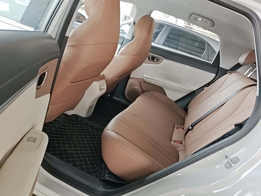 Wuling S, 2025 17
