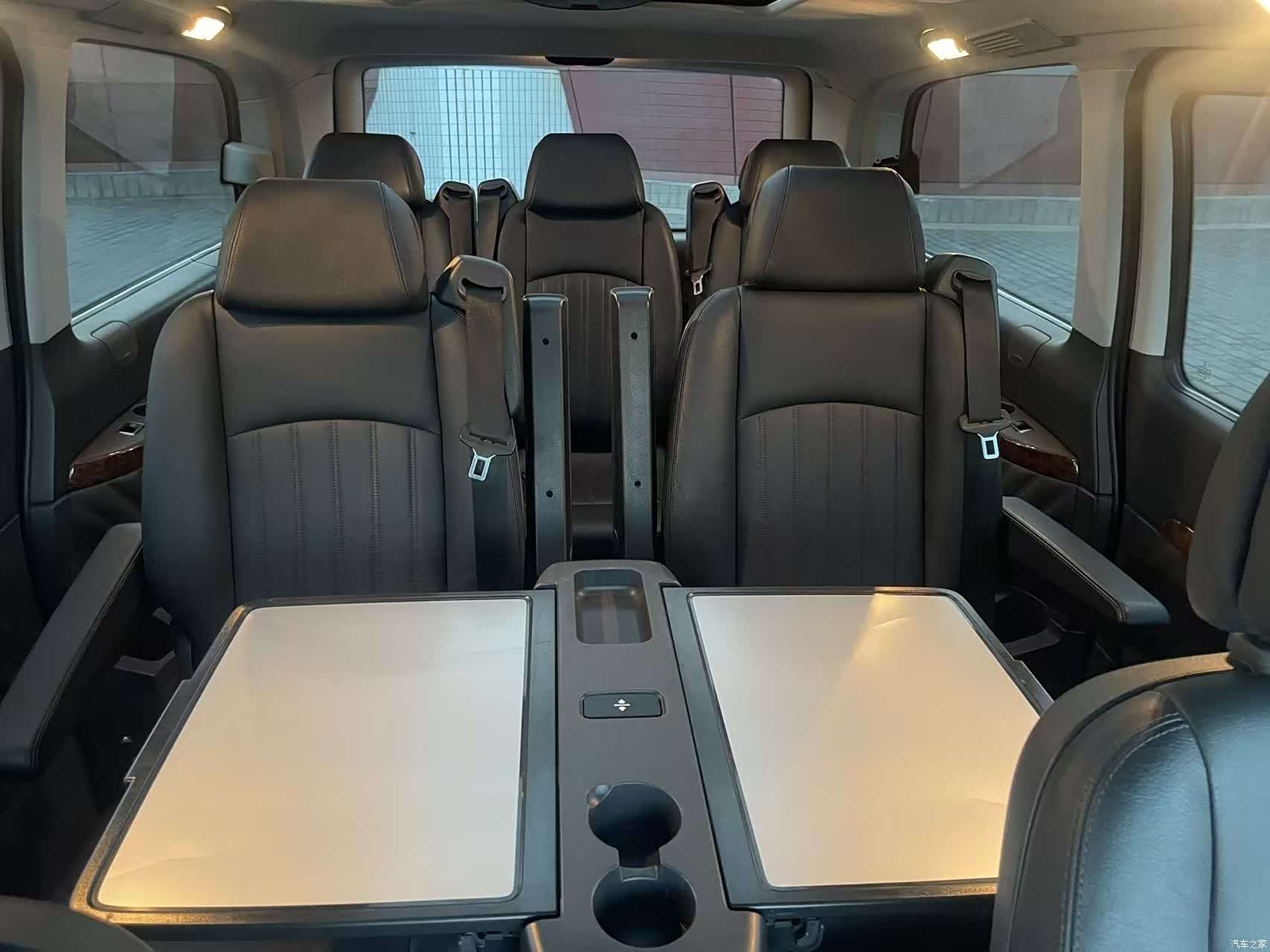 Mercedes-Benz 125, 2012 17