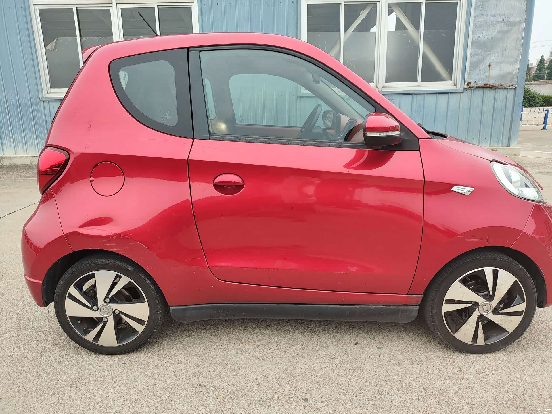 ZhiDouDianDongChe D2, 2015 4