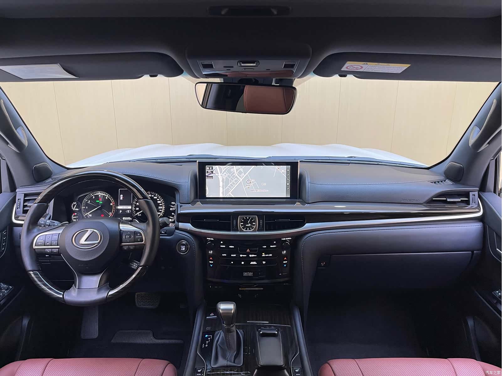 Lexus LX, 2020 все фото