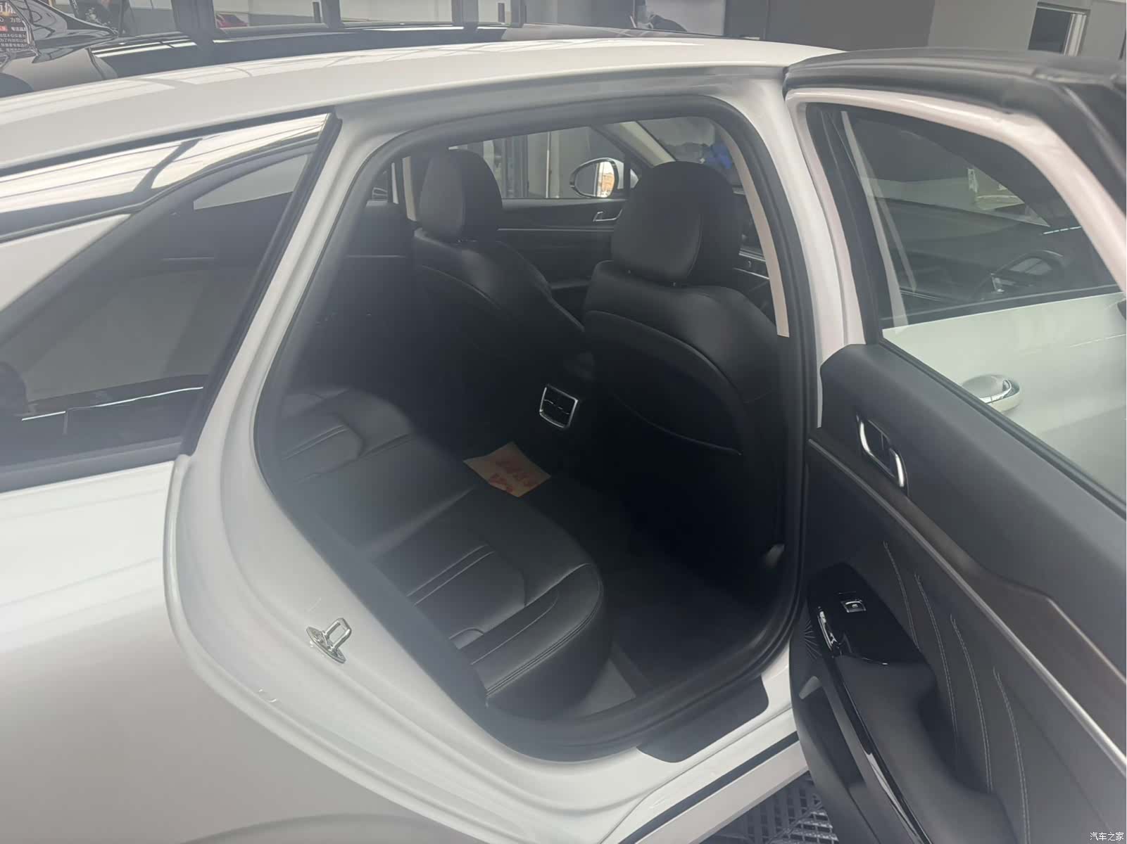 Kia K5, 2023 6