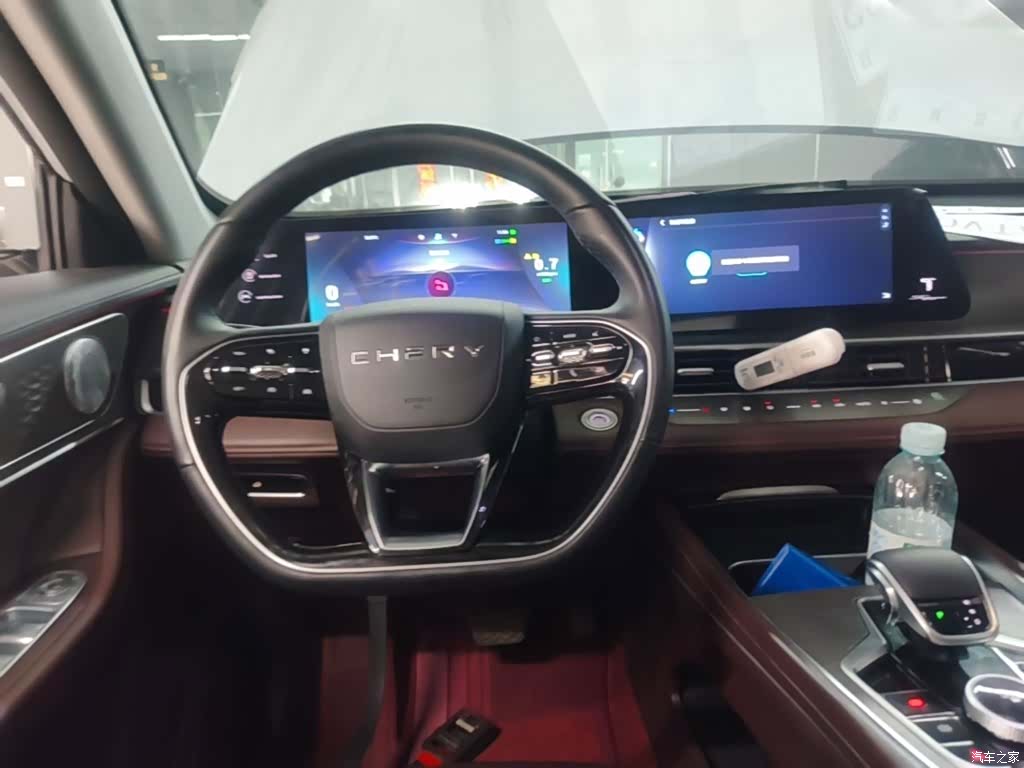Chery Tiggo 8, 2023 11