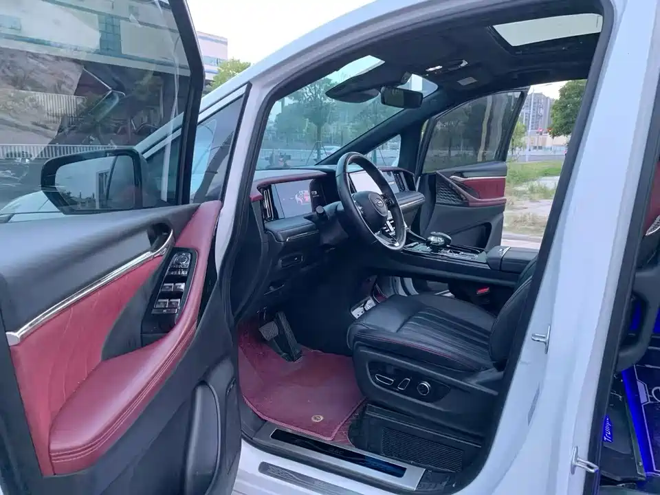 Trumpchi Trumpchi M8