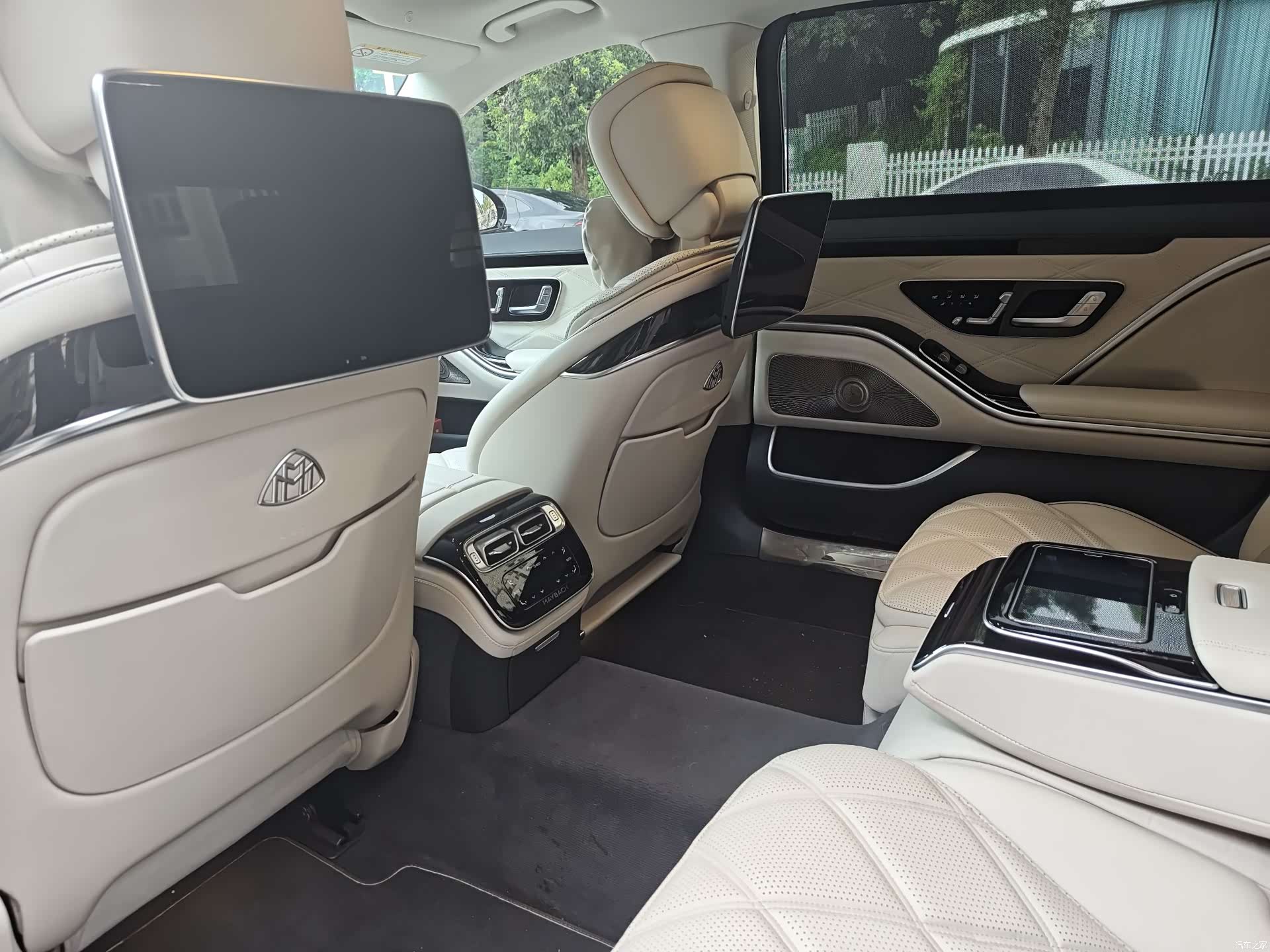 Maybach S-Class, 2022 9