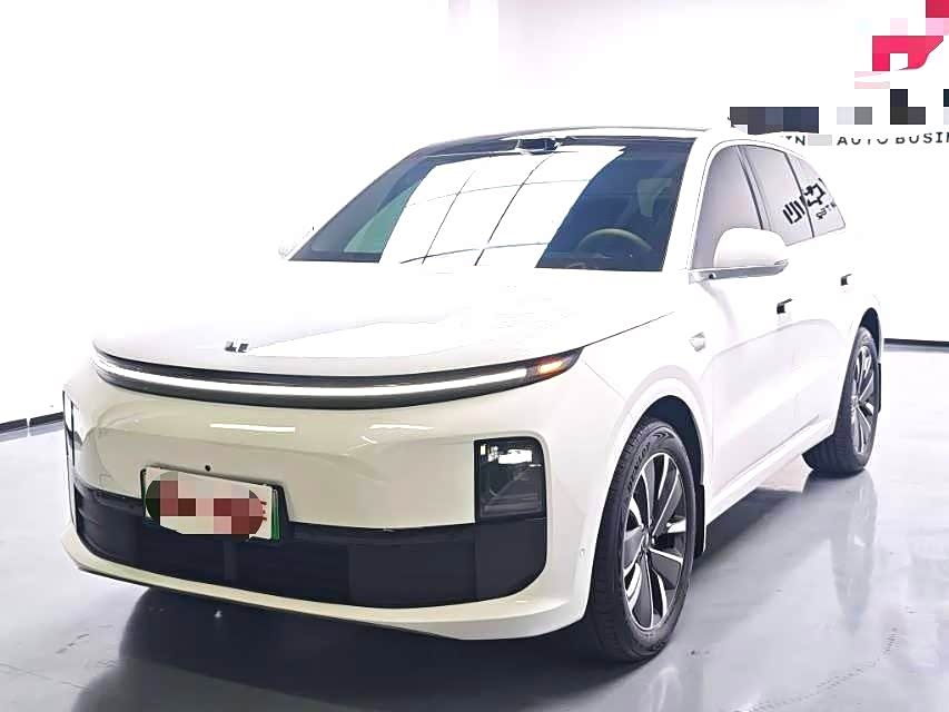 Li Auto L6