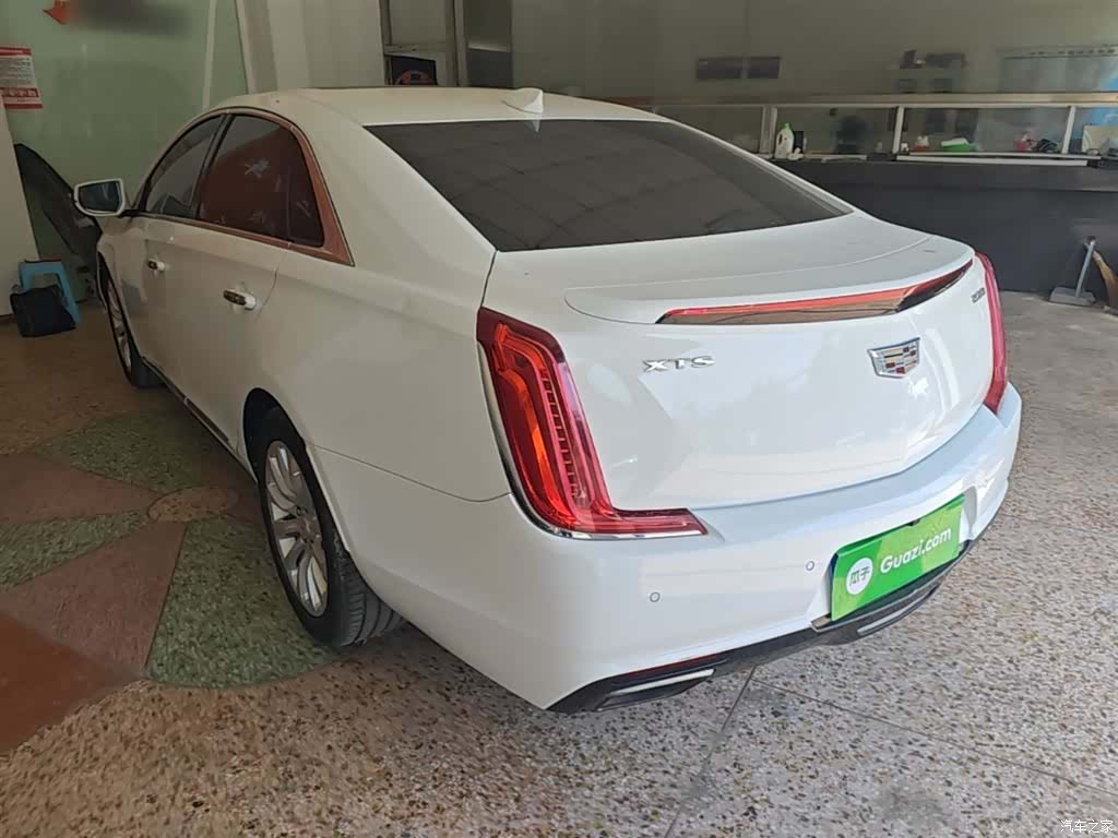 Cadillac XTS, 2019 все фото