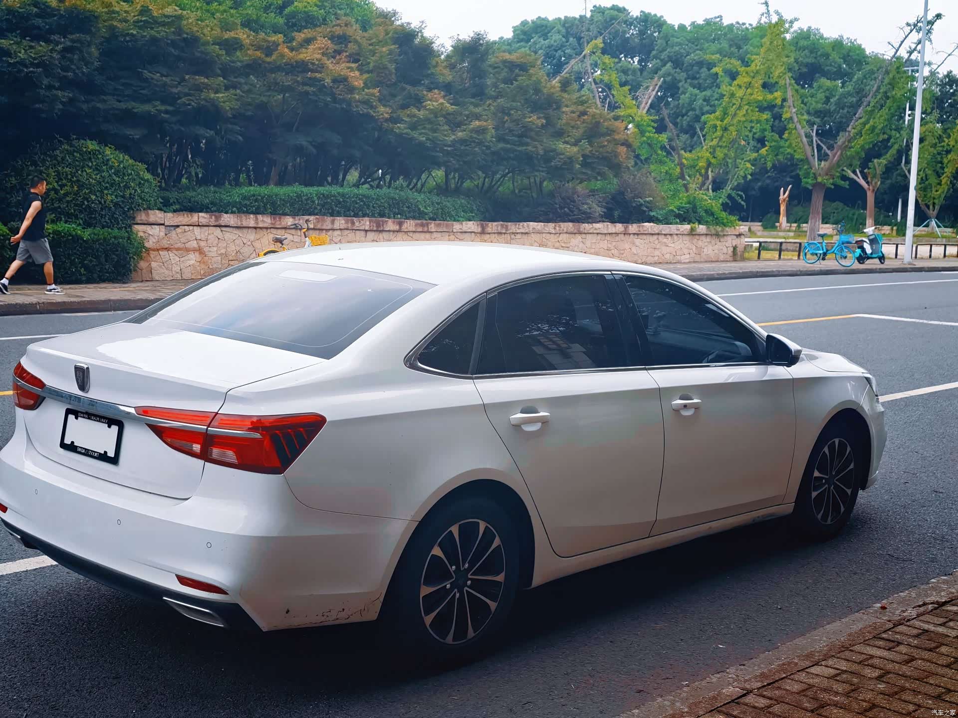 Roewe i6, 2019 6
