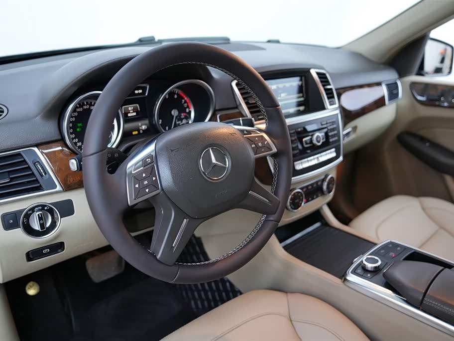 Mercedes-Benz M class