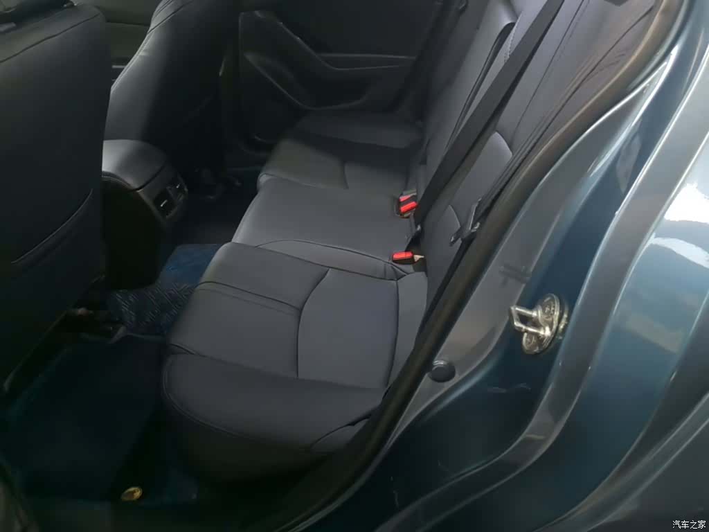 Mazda Mazda3, 2018 17