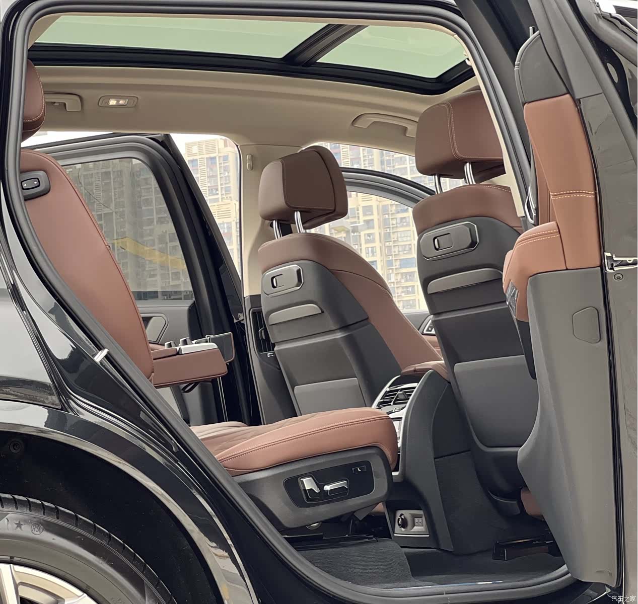 BMW X7, 2024 6