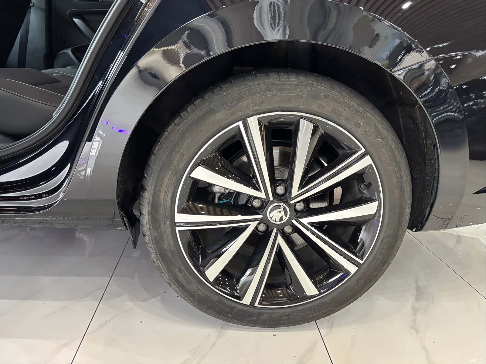 Skoda Superb, 2025 21