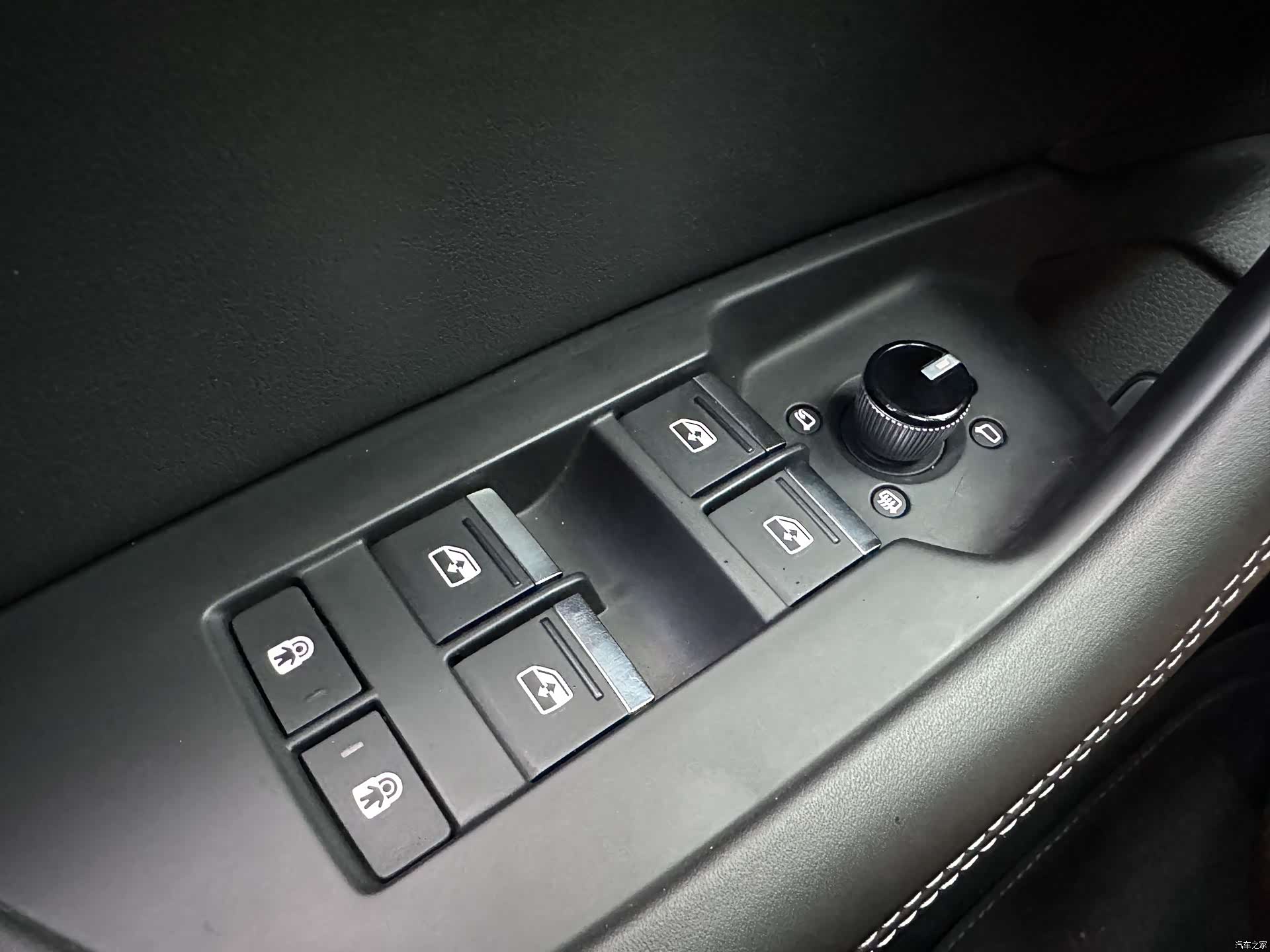 Audi A6L, 2022 26