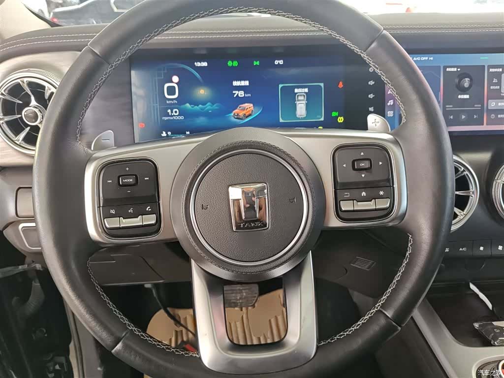 Tank 300, 2022 3