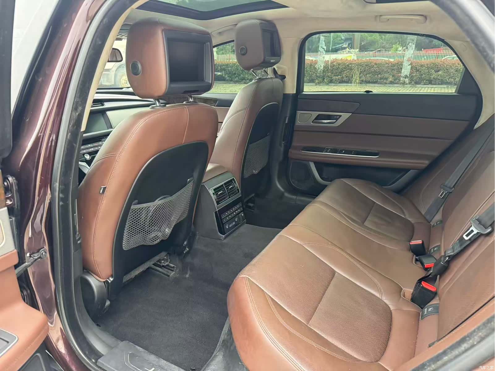 Land Rover XFL, 2017 13