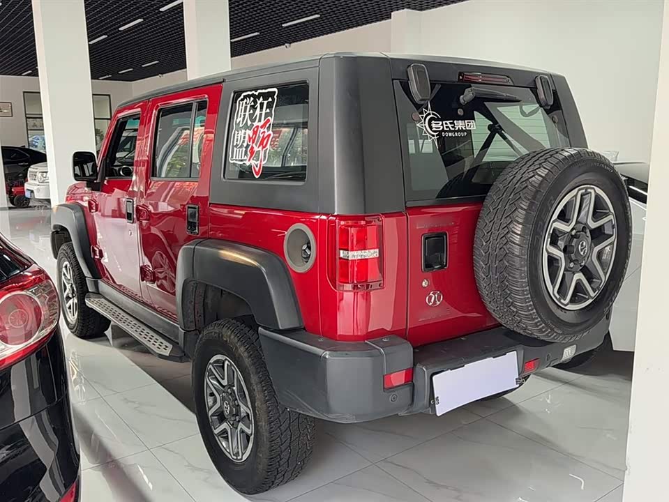 Beijing BJ40