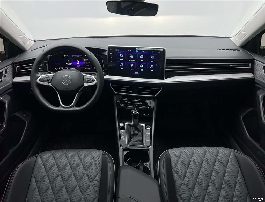 Volkswagen Sagitar, 2022 17