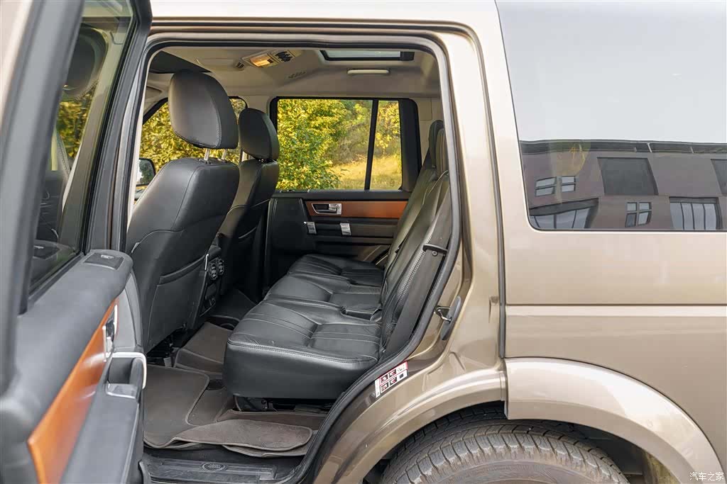 Land Rover Discovery, 2012 11