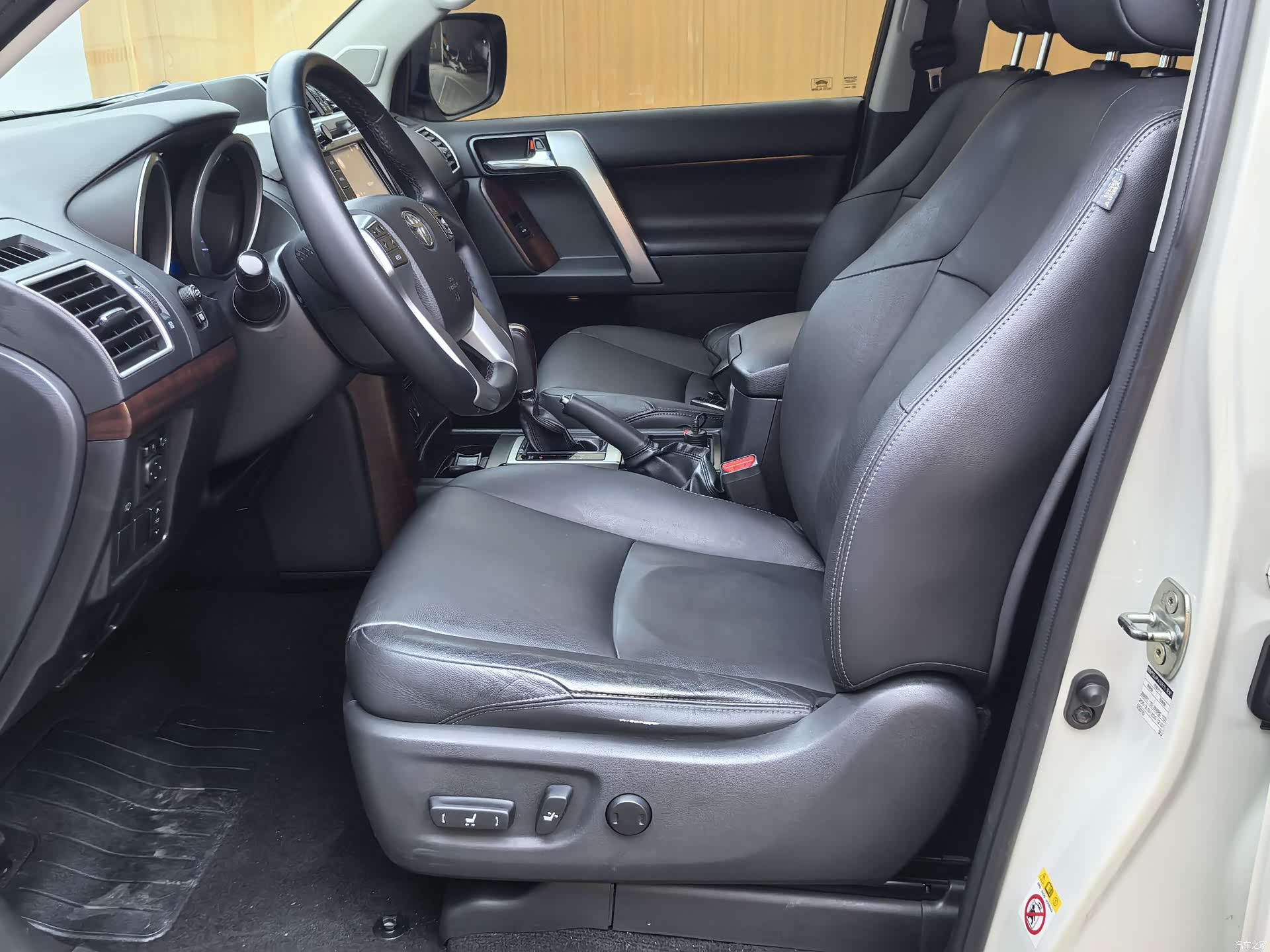 Toyota Prado, 2017 12