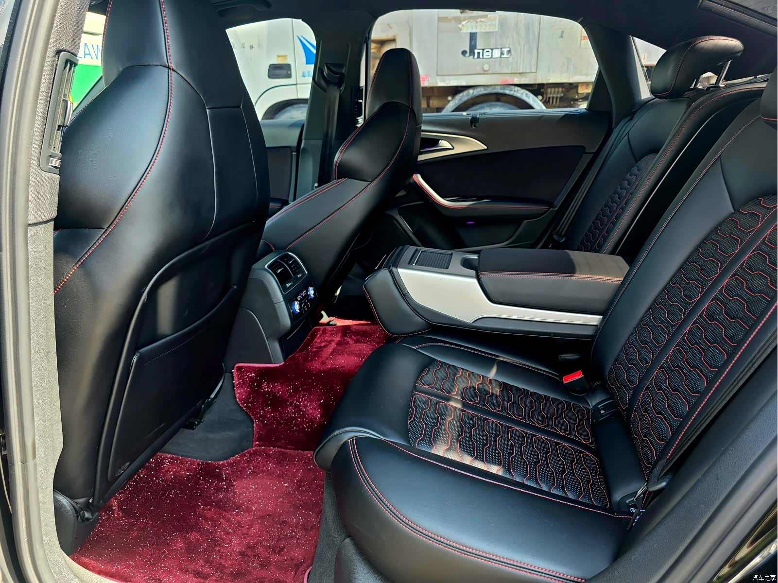 Audi A6L, 2018 8