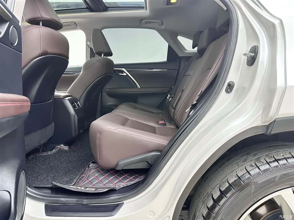 Lexus RX, 2022 7