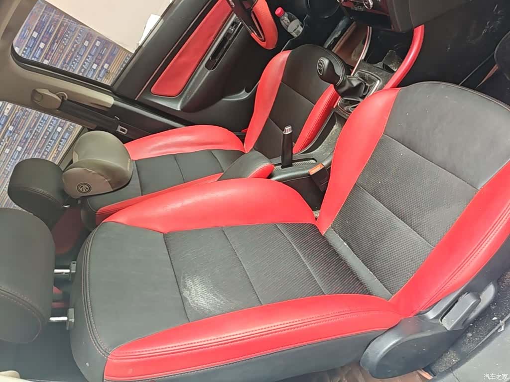 BAIC X25, 2016 25