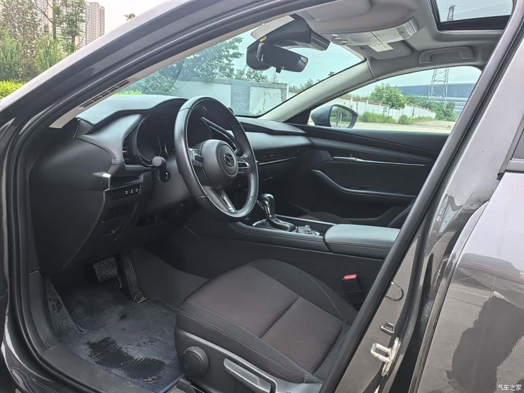 Mazda Mazda3, 2024 20