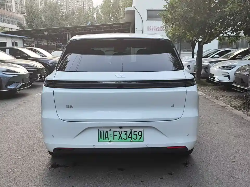 Li Auto Ideal L6