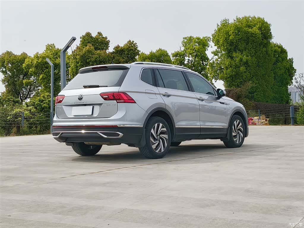 Volkswagen Tiguan L, 2021 6