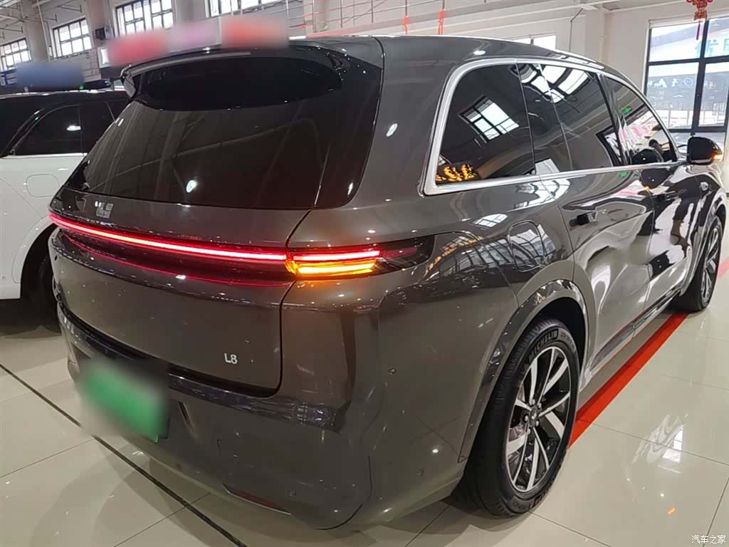 Li Auto L8, 2024 7