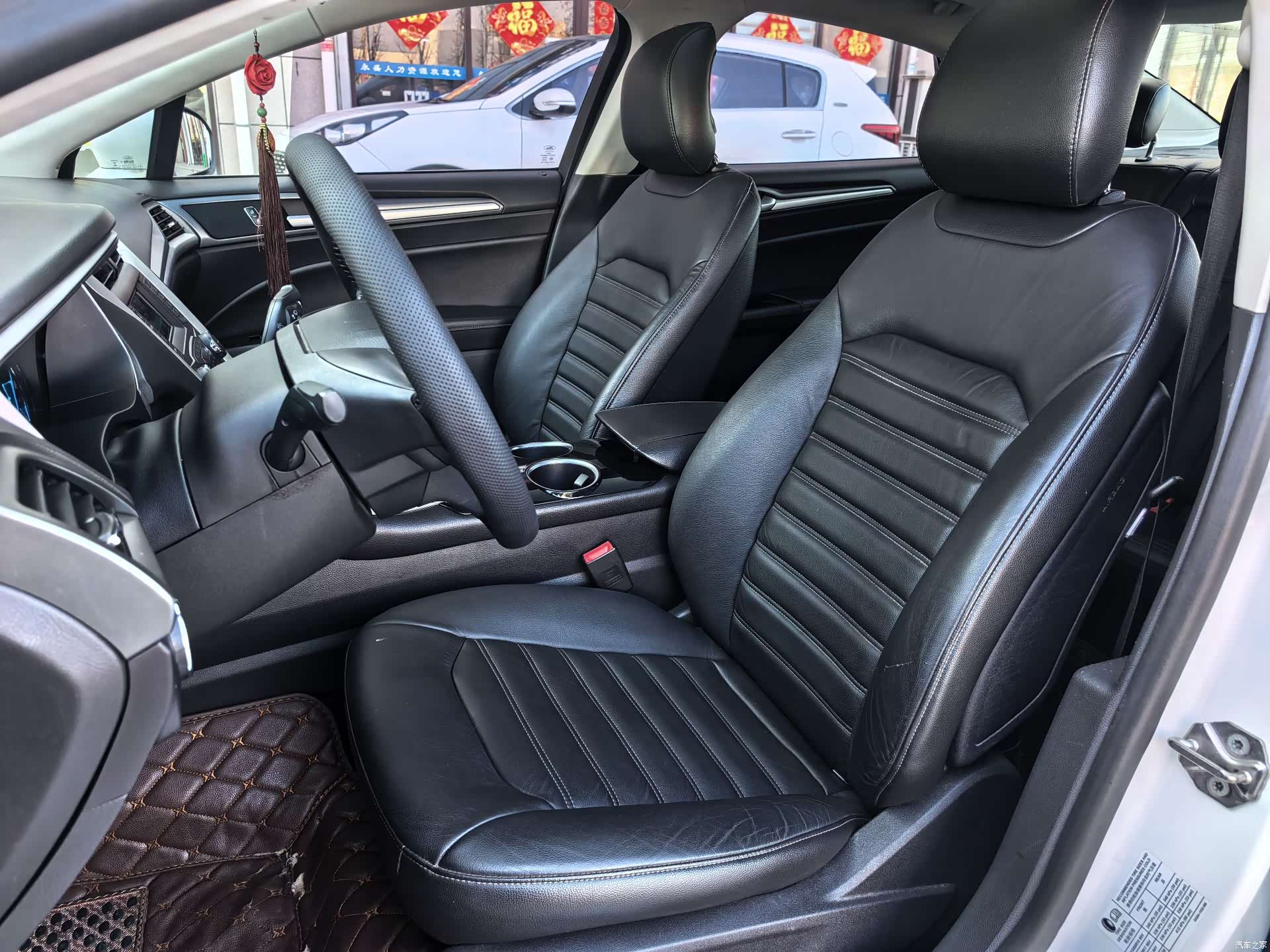 Ford Mondeo, 2016 11