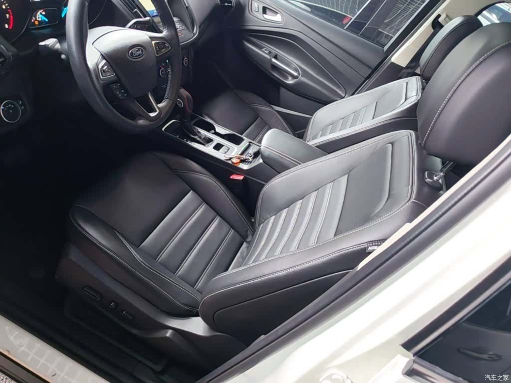 Ford Kuga, 2018 15