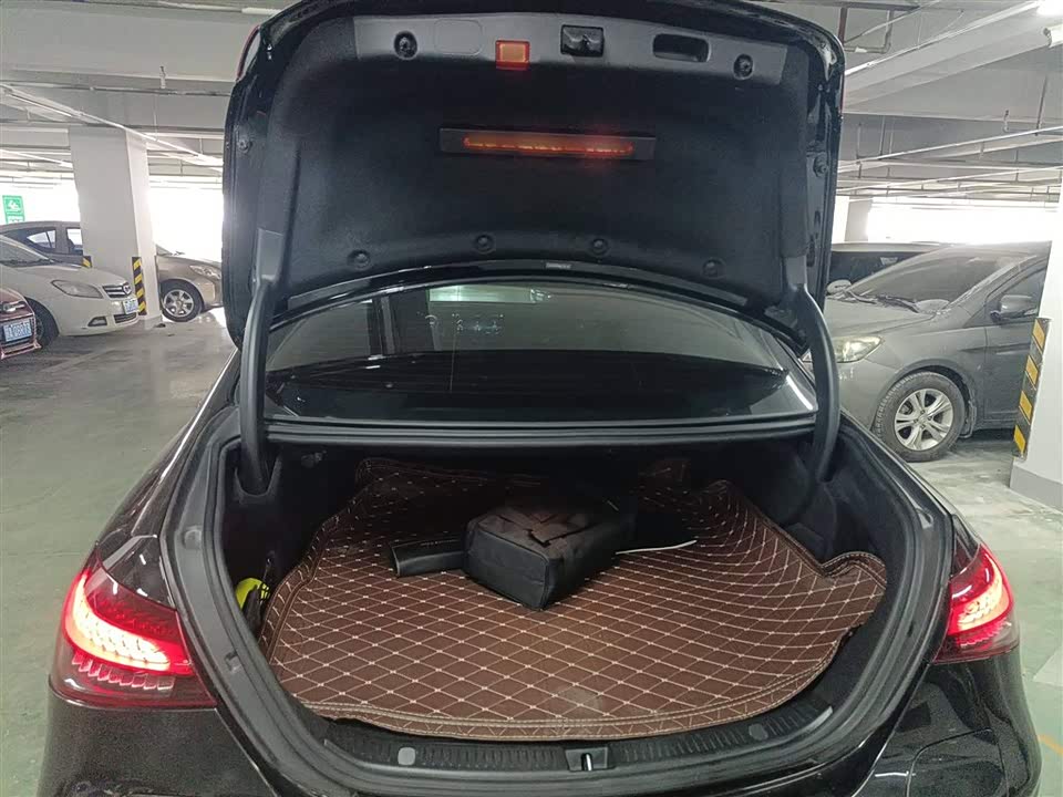 Mercedes-Benz E-class Mercedes-Benz E-class