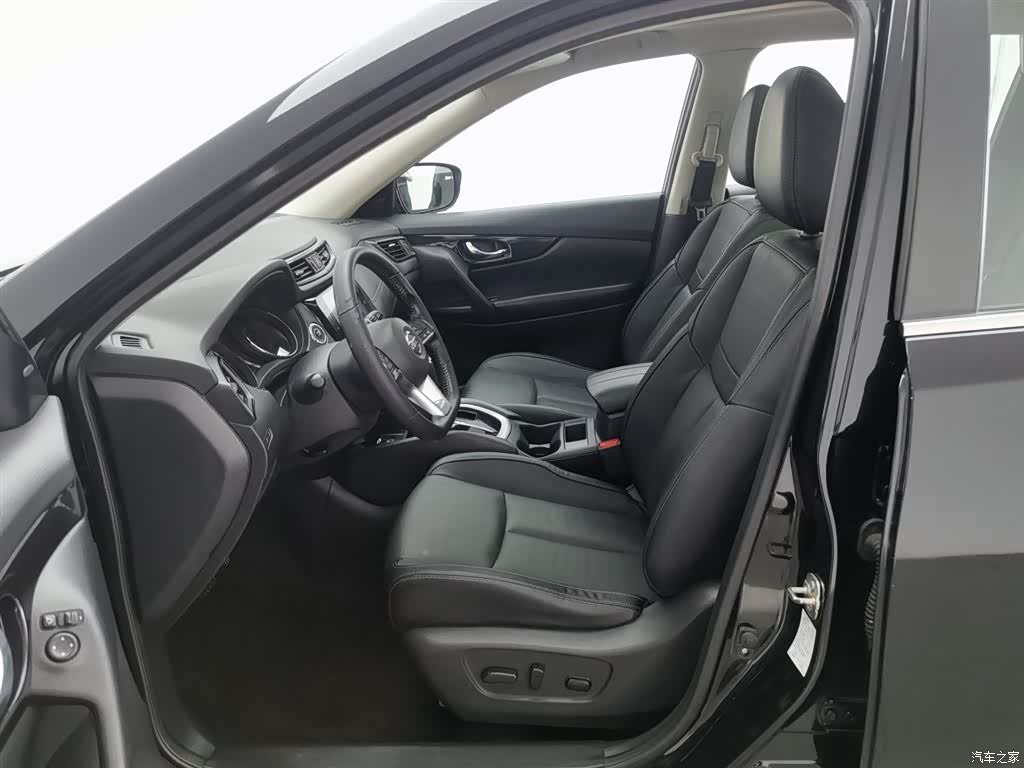 Nissan X-Trail, 2020 10