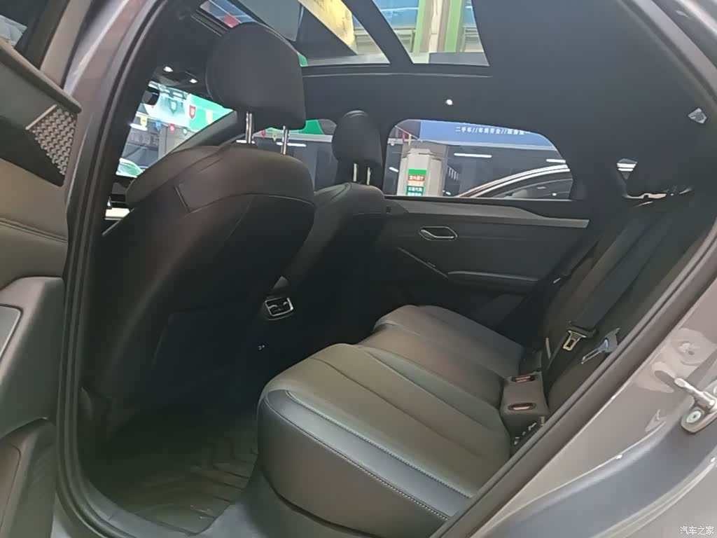 BYD Qin, 2025 17