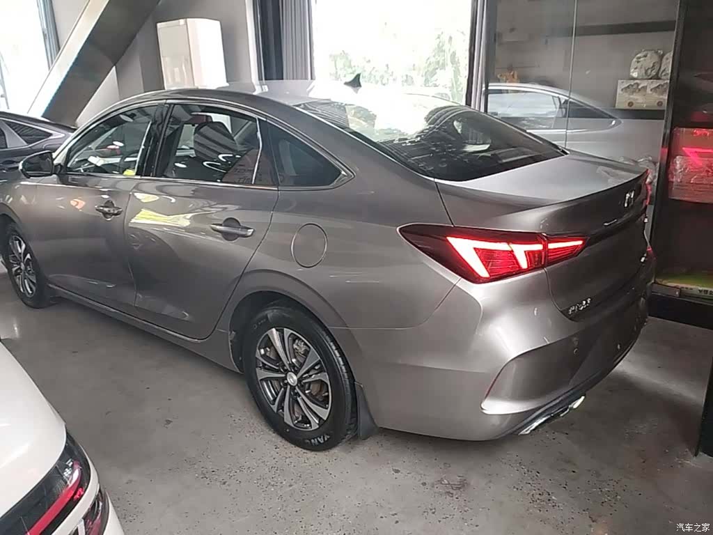 Changan Eado, 2022 все фото