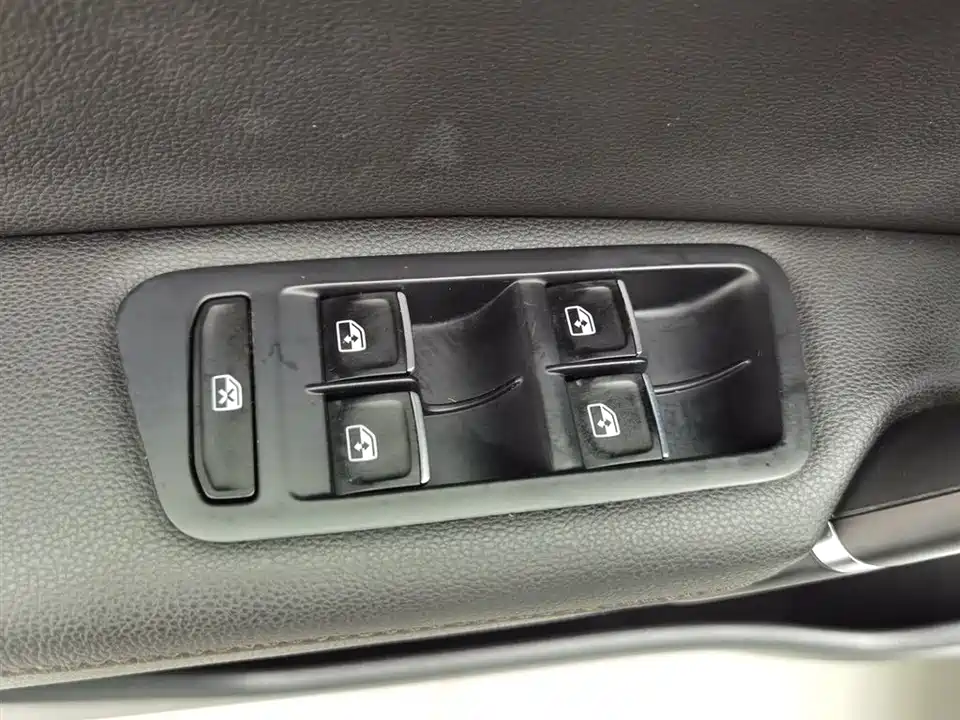 Volkswagen Golf*Jiayu