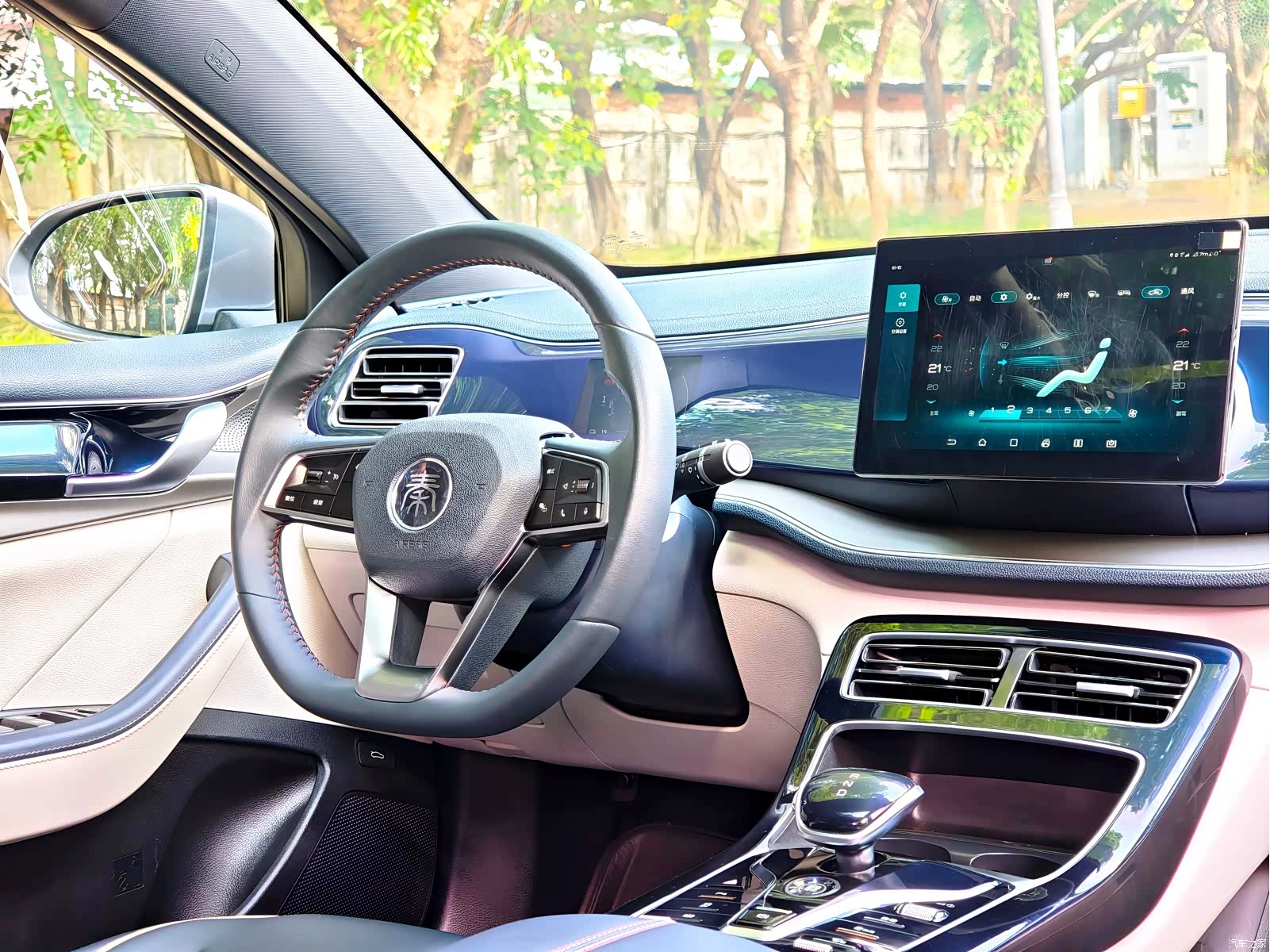 BYD Qin, 2022 11