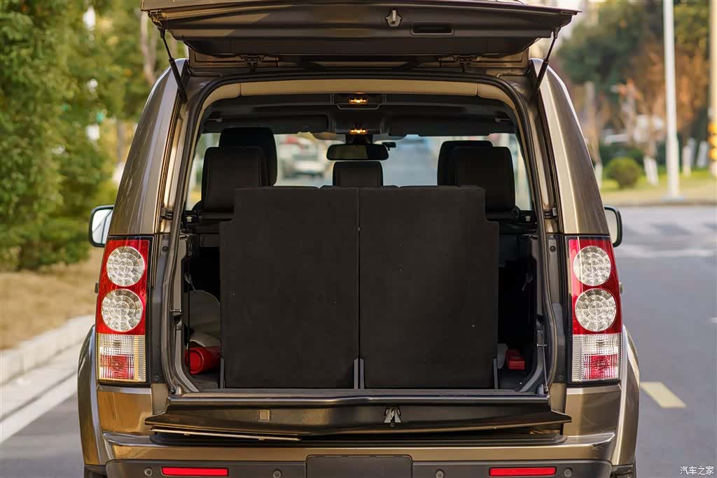 Land Rover Discovery, 2012 16