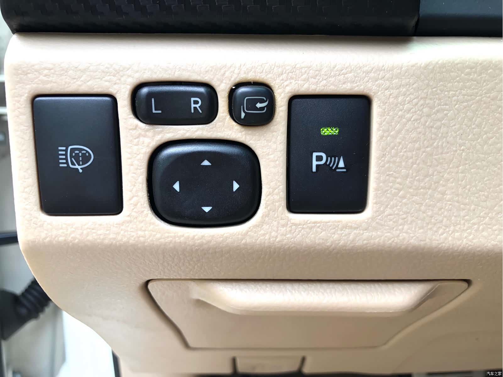 Toyota 3.0V, 2010 14