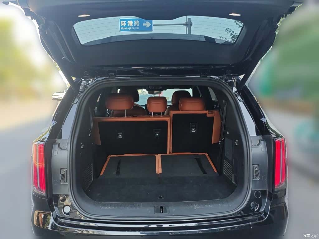 Jetour L7, 2025 10