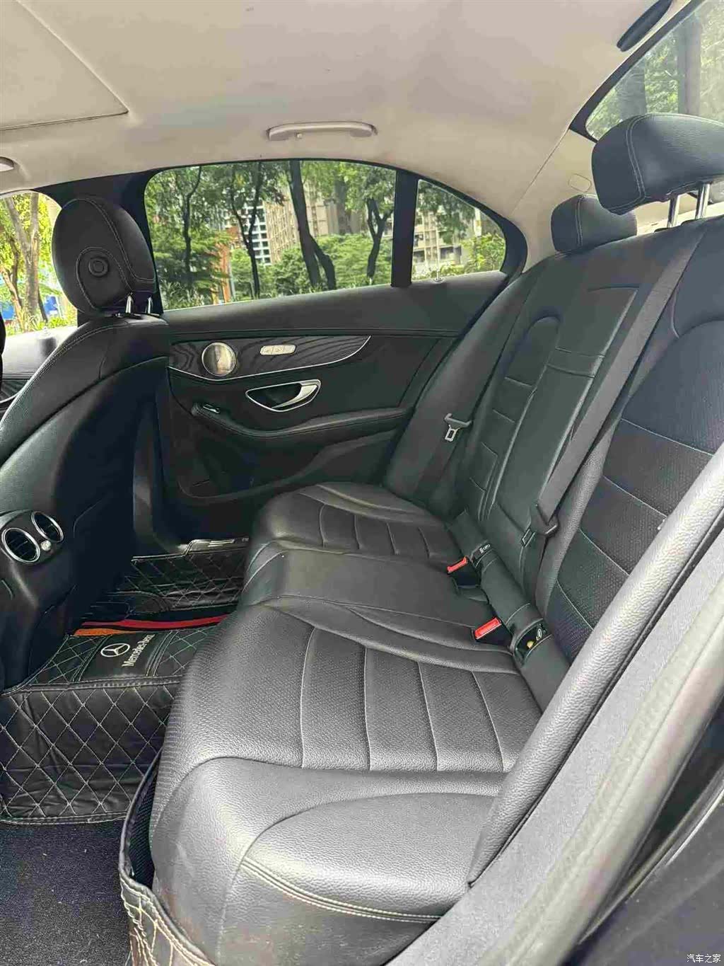 Mercedes-Benz C-Class, 2015 10