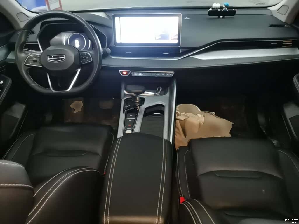 Geely Preface, 2022 6