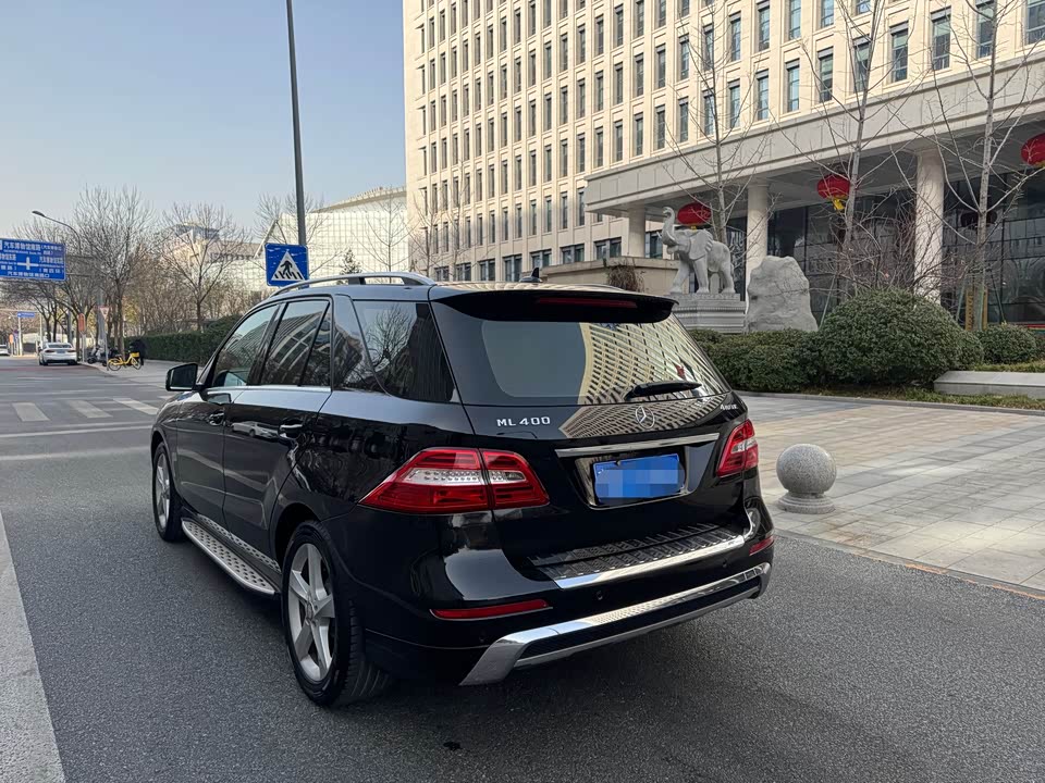 Mercedes-Benz M class