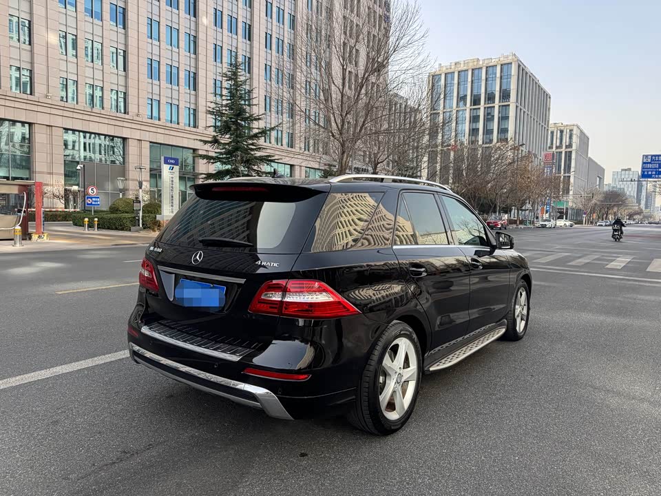 Mercedes-Benz M class