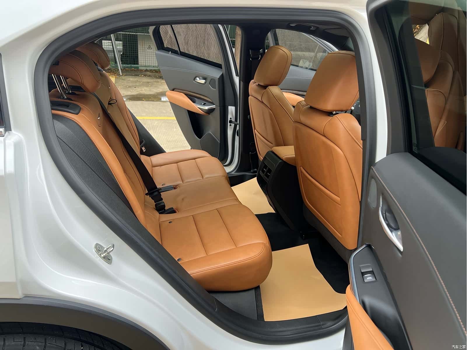 Cadillac XT4, 2023 9