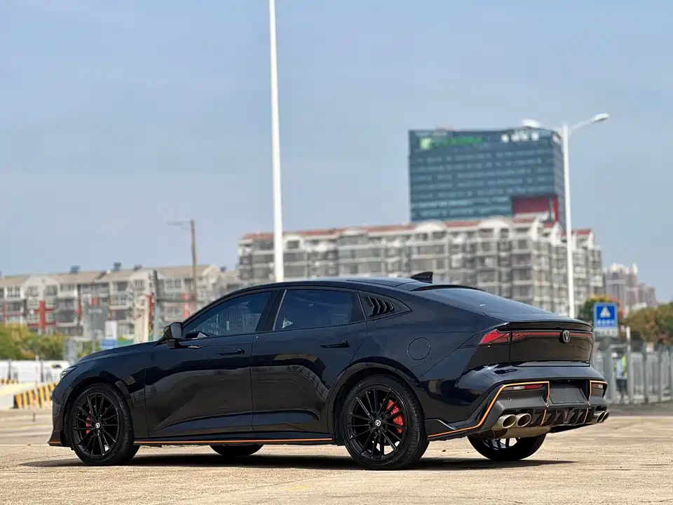 Changan UNI-V