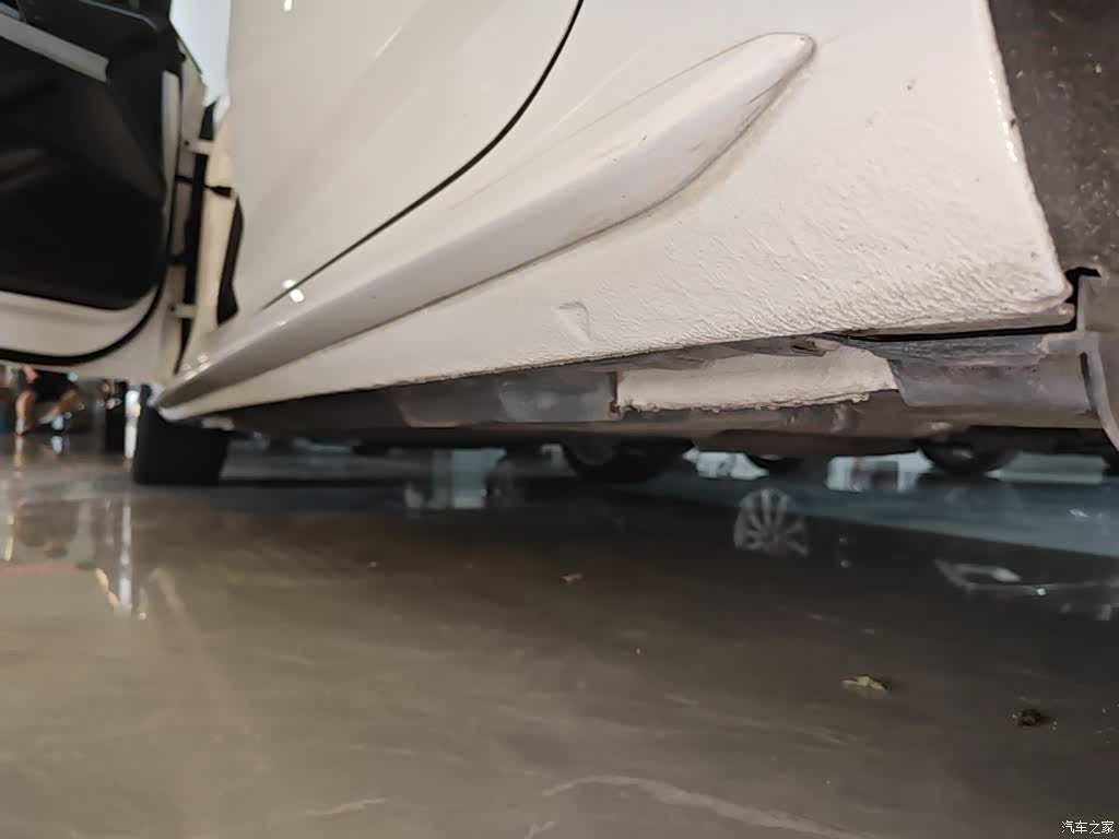 Audi A4L, 2018 22