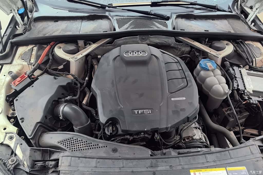 Audi A4L, 2019 10
